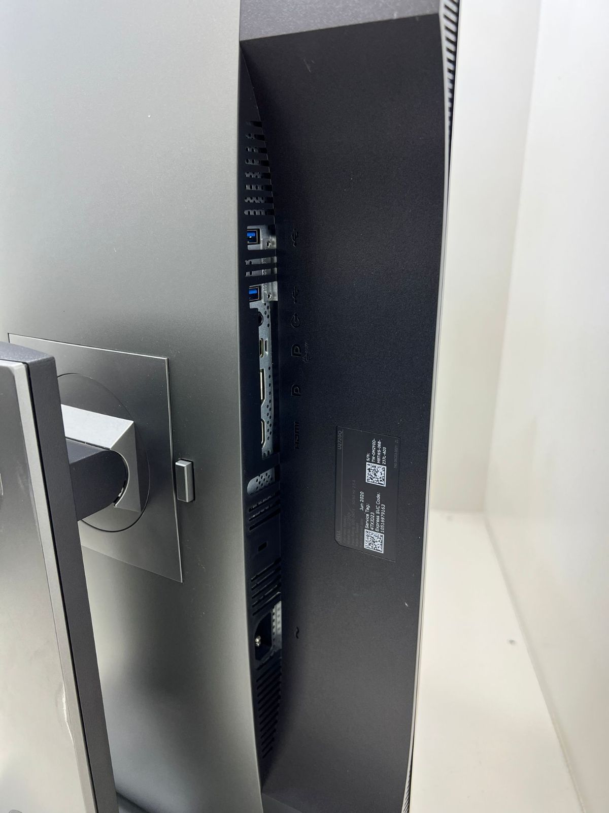 Dell U2720Q UltraSharp 27" 16:9 4K Ultra HD USB - C HDR IPS LCD LED Monitor - Refurbished - 88PRINTERS.COM - Little Red General Store