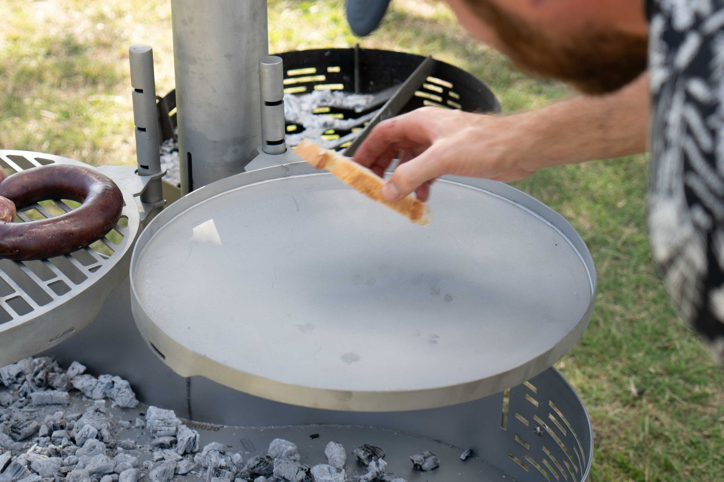 Compact Grill