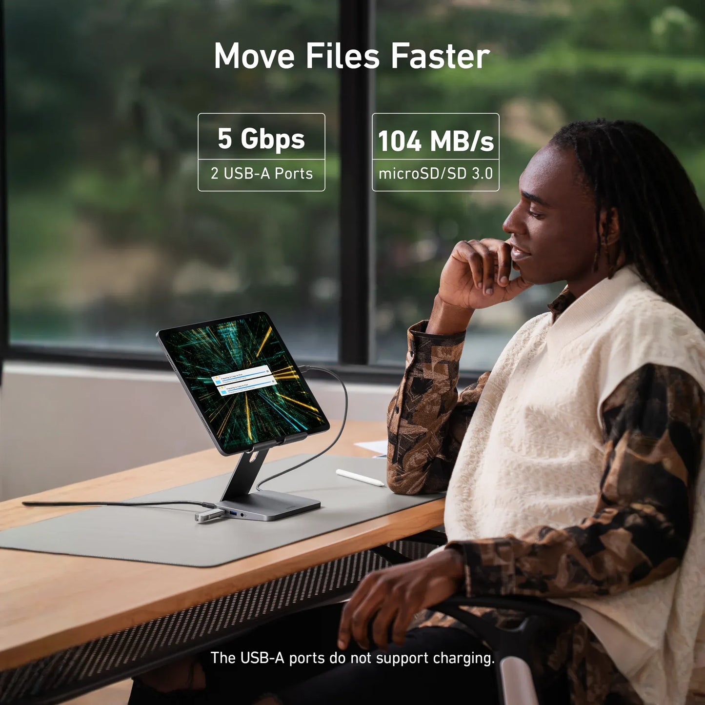 Anker <b>551</b> USB-C Hub (8-in-1, Tablet Stand)