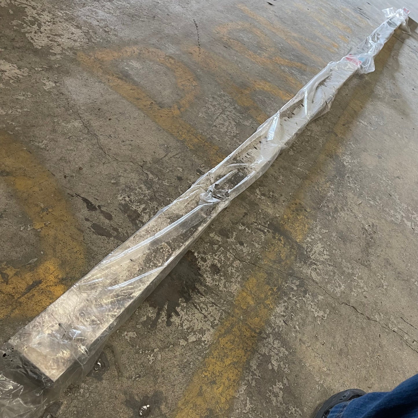Z@ KRAFT TOOL CO. Magnesium Screed 192”x1 1/2”x3 1/2” CC616 (B)