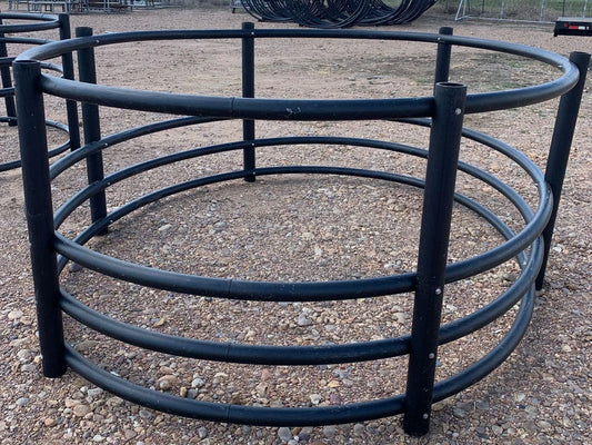 POLY CATTLE HAY RING
