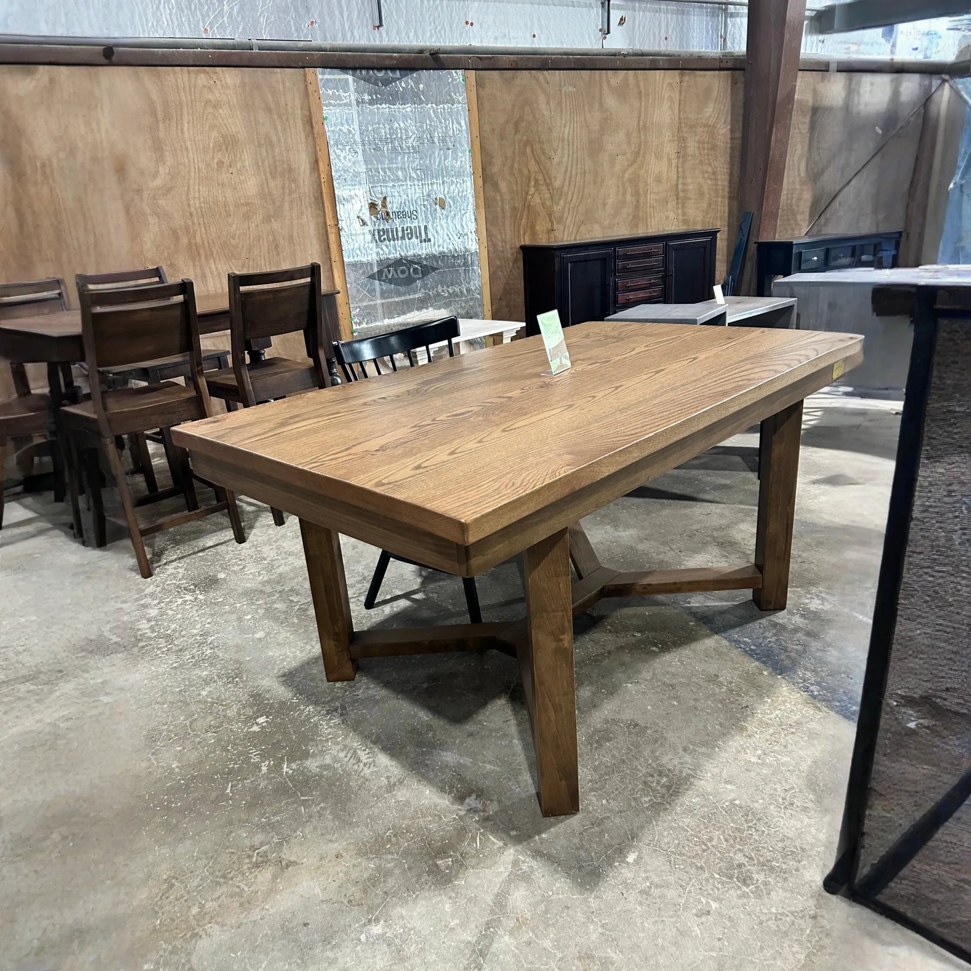 64”x38” Megan Leg Style Table