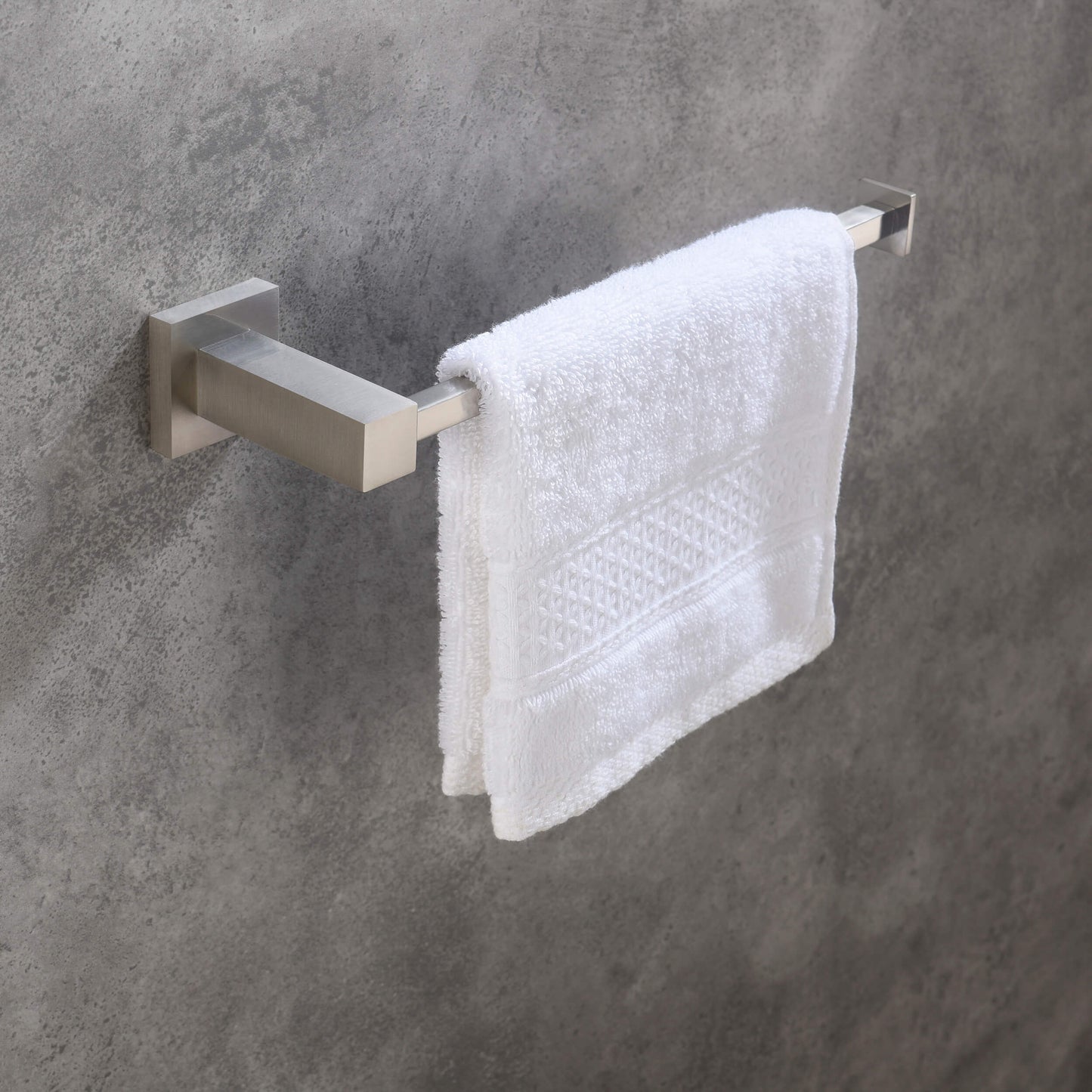 Quadra 2-Piece Bathroom Hardware Set 1