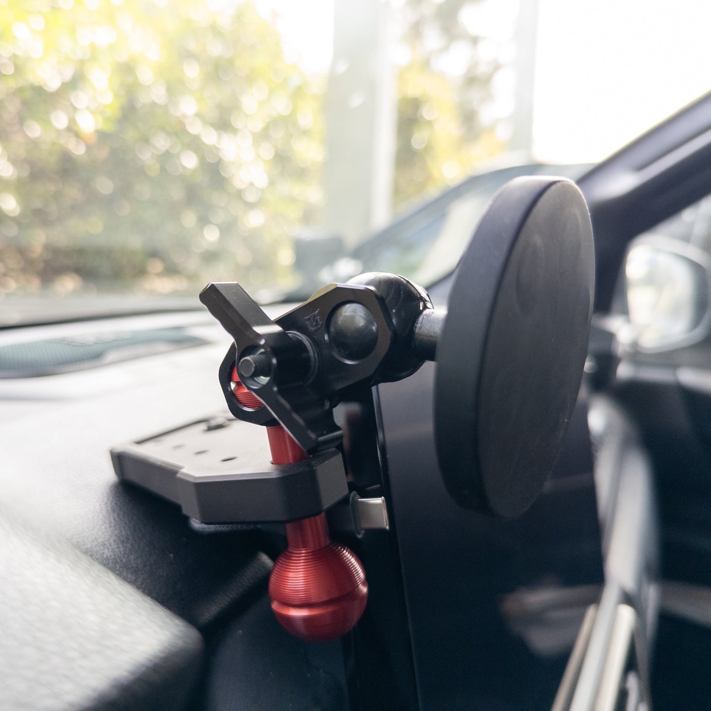 Billet Aluminum 4th Gen Tacoma / 6th Gen 4runner Dashtop Multi Mount (DMM)