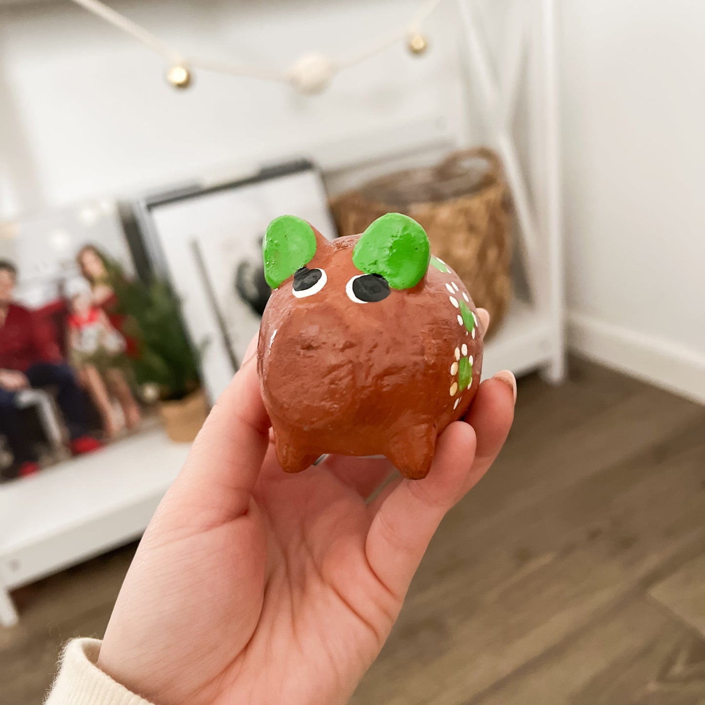 Barro Piggy Salt Shaker