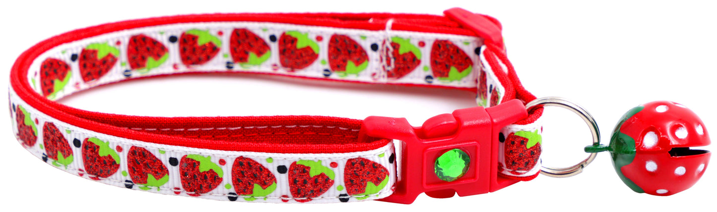 Strawberries Breakaway Cat Collar
