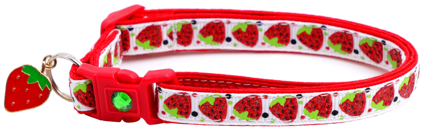 Strawberries Breakaway Cat Collar