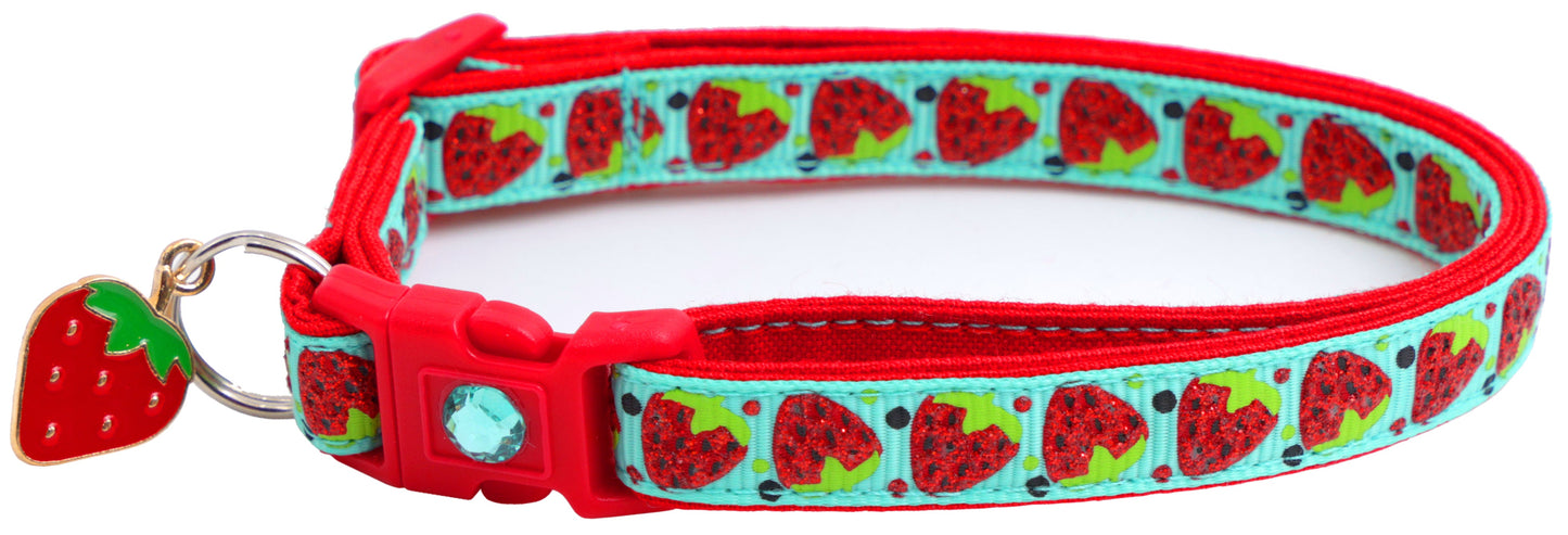 Strawberries Breakaway Cat Collar