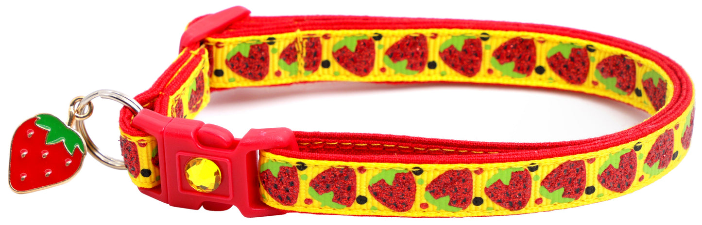 Strawberries Breakaway Cat Collar
