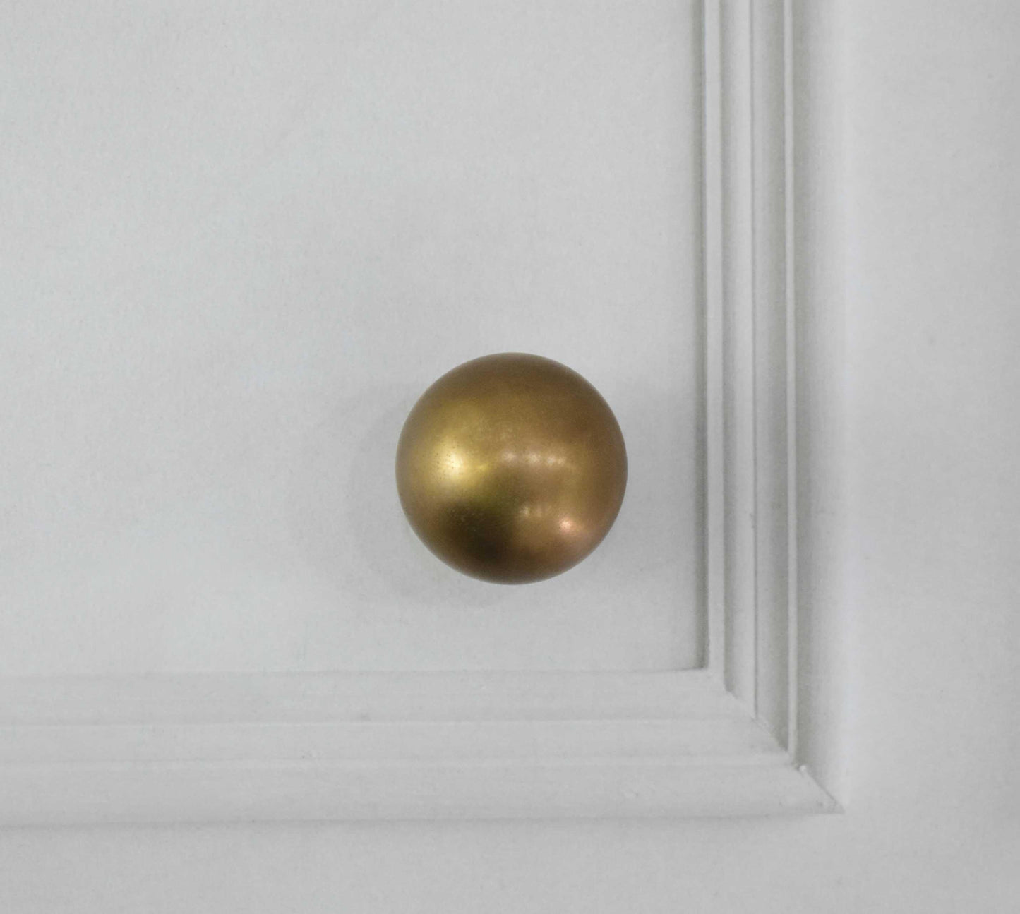 Brass Ball Knob - Antique Brass