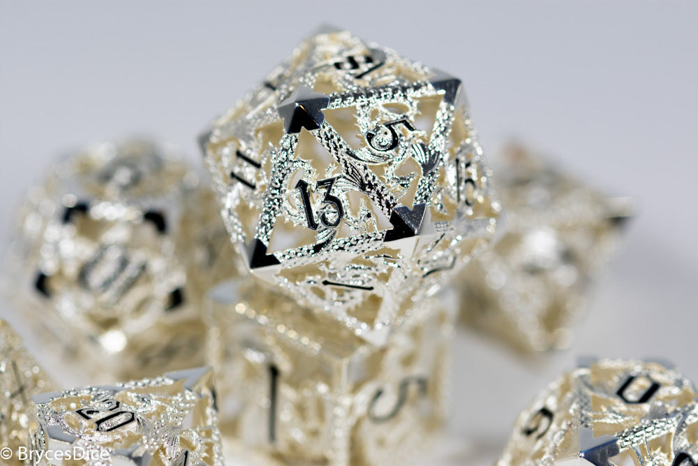 (Elvish White) Deadly Dragon Dice: Shards of Oblivion Hollow Metal