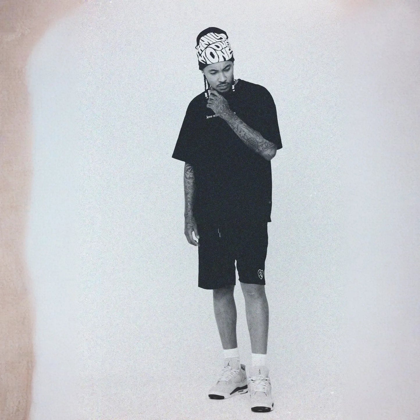 S / Black
