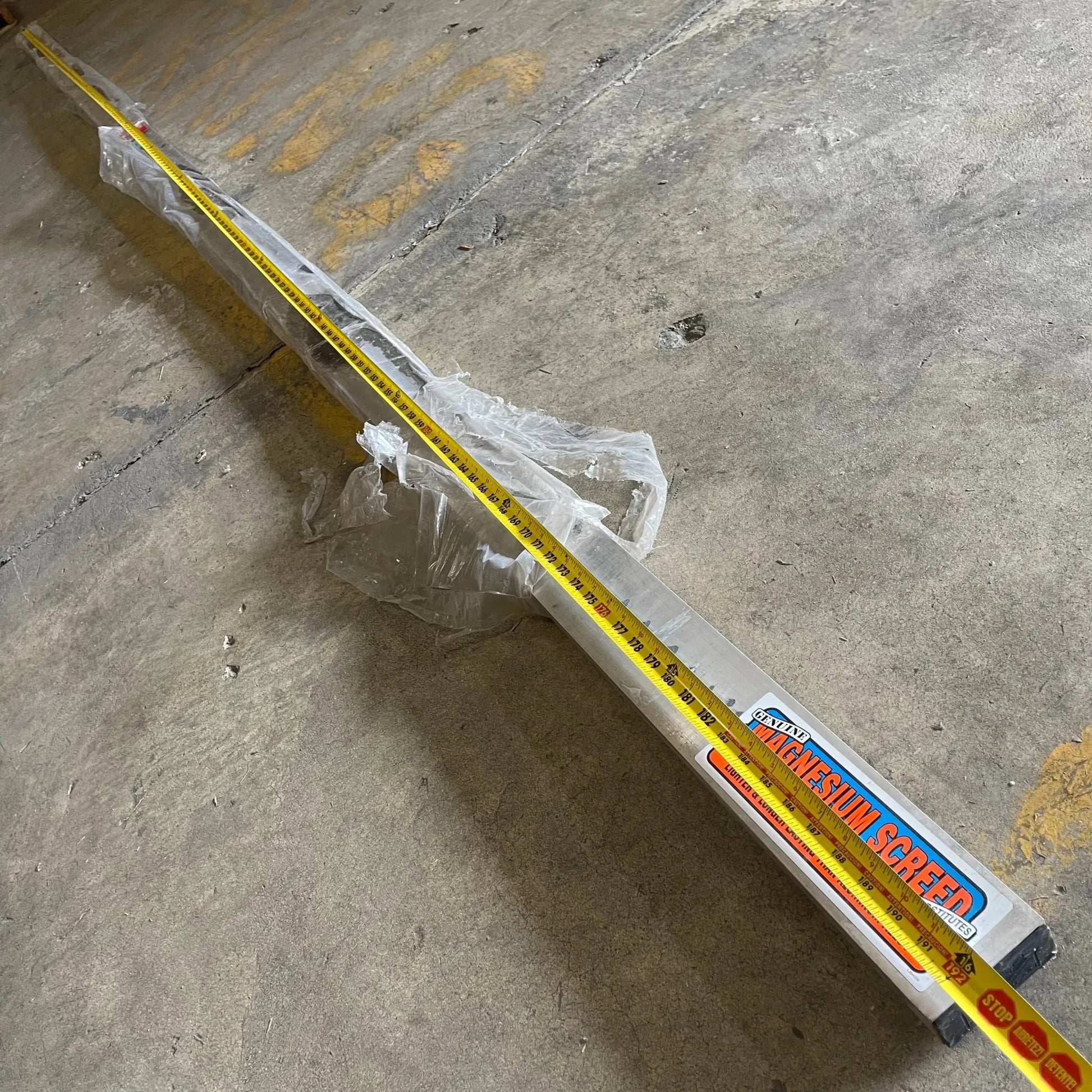 Z@ KRAFT TOOL CO. Magnesium Screed 192”x1 1/2”x3 1/2” CC616 (B)
