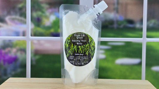Fresh Cut Grass Soy Wax Melts (Clamshells & Squeezy Wax)