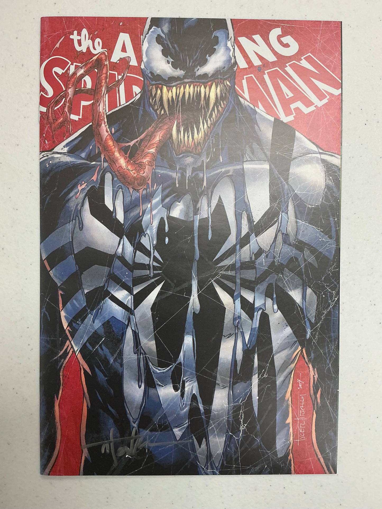 [Signed by Tyler Kirkham] AMAZING SPIDER-MAN #37 UNKNOWN COMICS TYLER KIRKHAM EXCLUSIVE VAR [IN STOCK]
