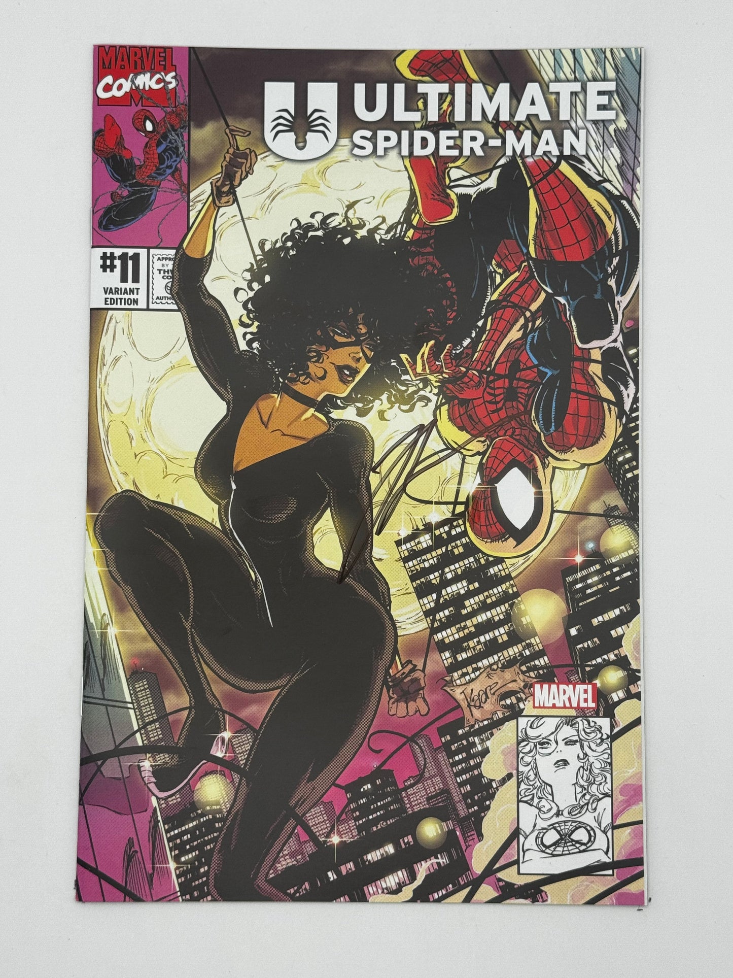 [Signed by Hickman] Ultimate Spider-Man #11 Unknown Comics Andrews Exclusive Var [INST]