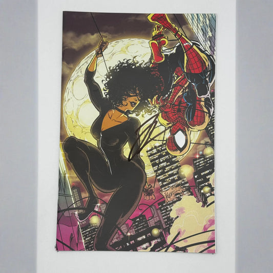 [Signed by Hickman] Ultimate Spider-Man #11 Virgin Unknown Comics Andrews Exclusive Var [INST]