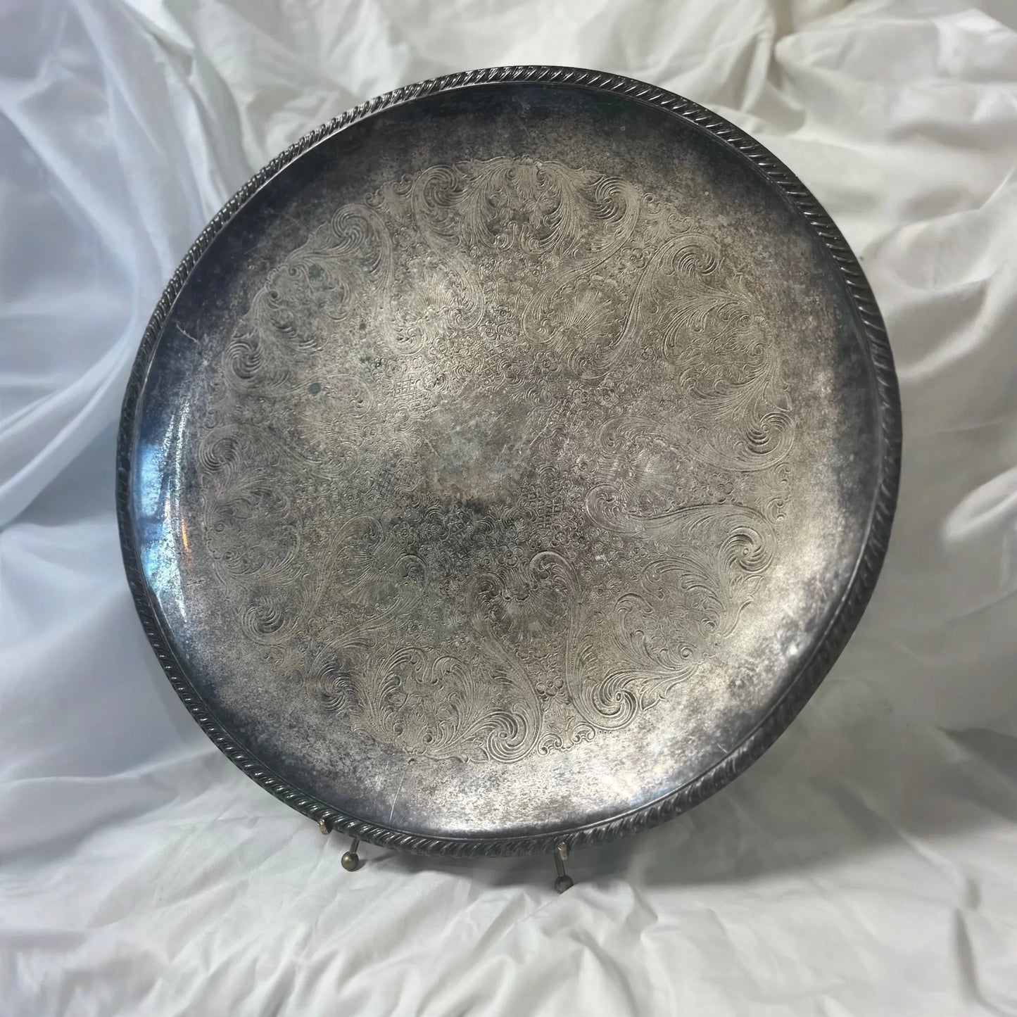Round silver plate