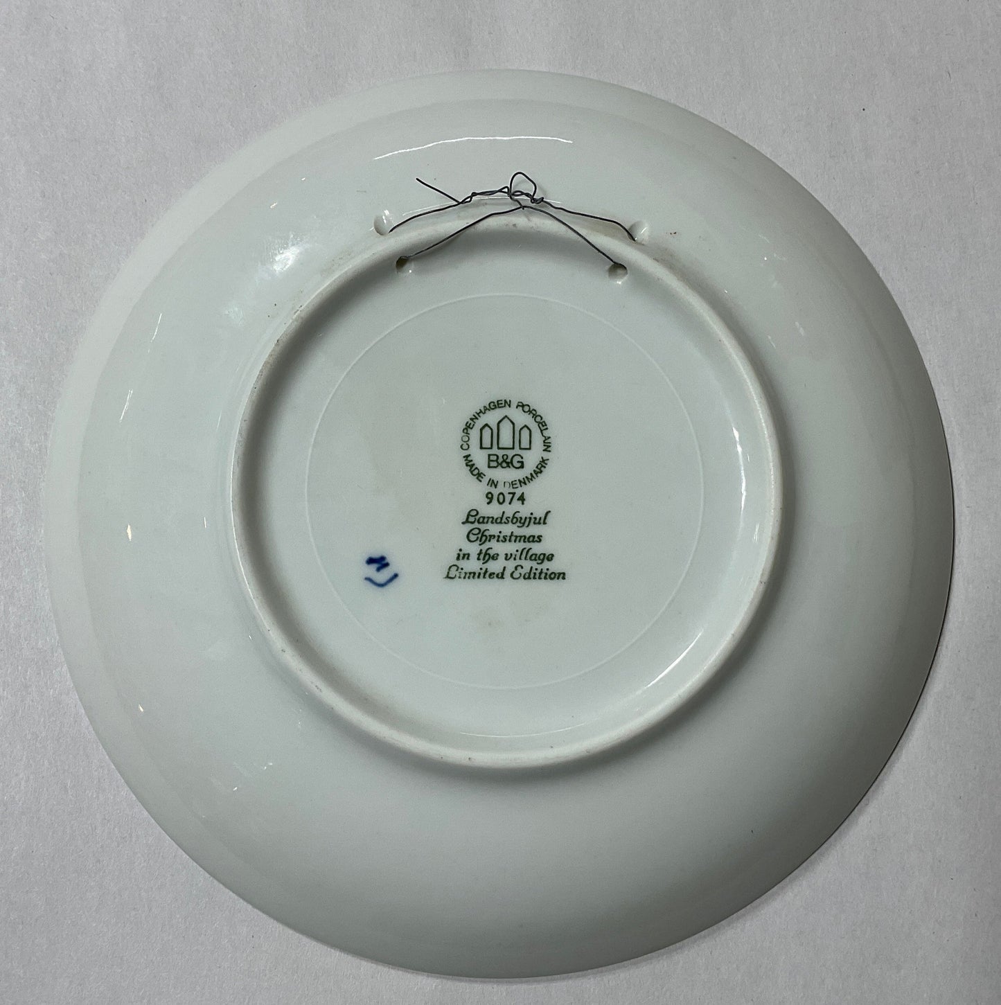 Vintage B&G Copenhagen porcelain Jule After plates