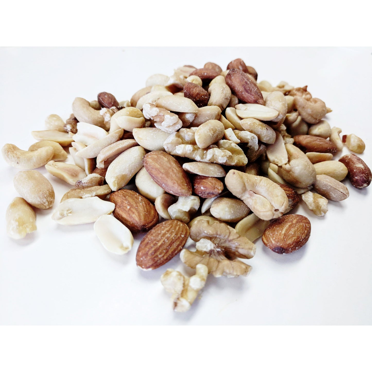 Mixed Nuts with Peanuts No Salt