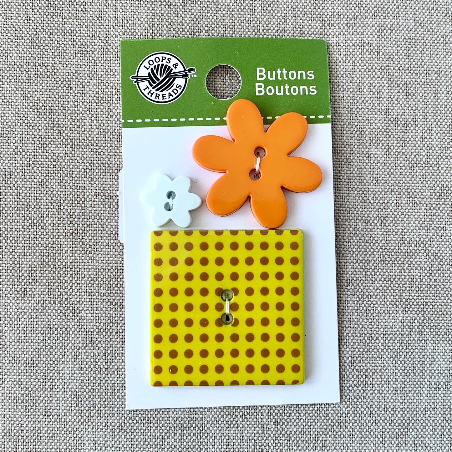Field of Flowers - Loops and Threads - 2 Hole - Assorted Sizes - Yellow Orange White