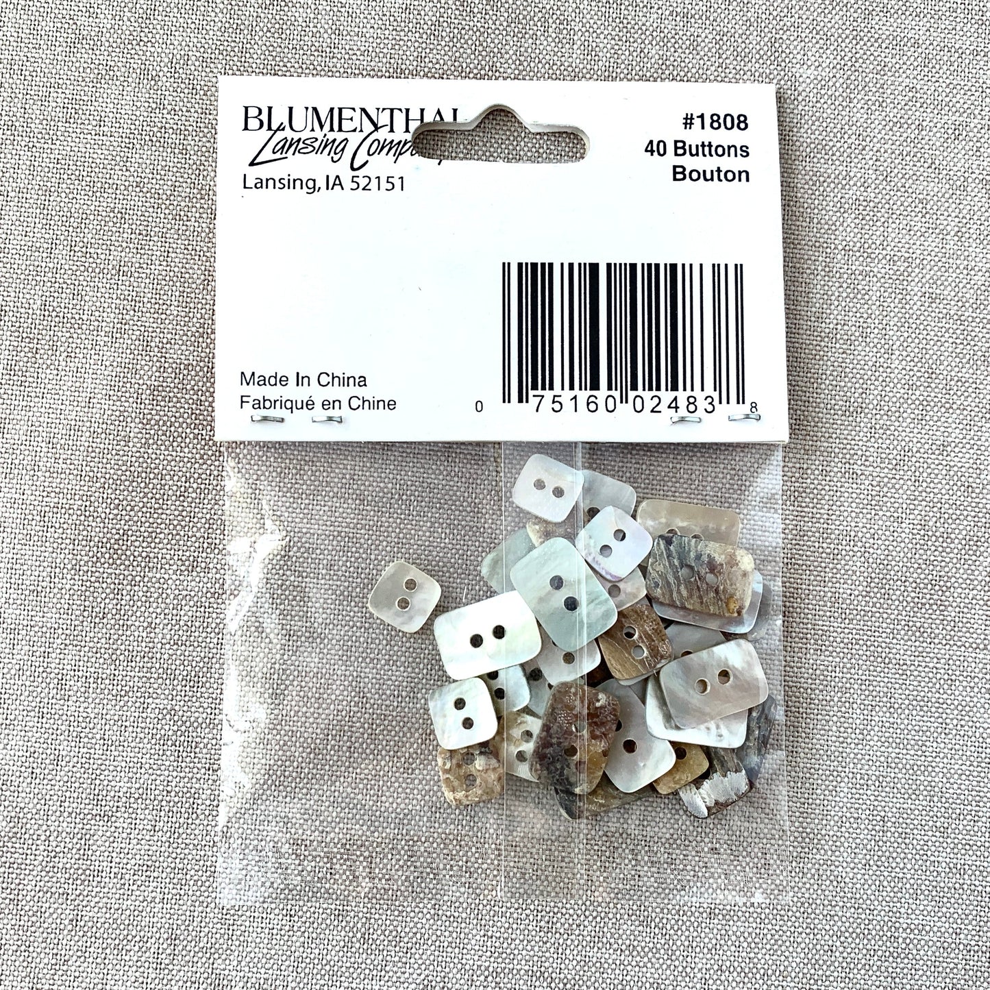 1808 Shell - Shellz - 2 Holes - Assorted Sizes - Natural