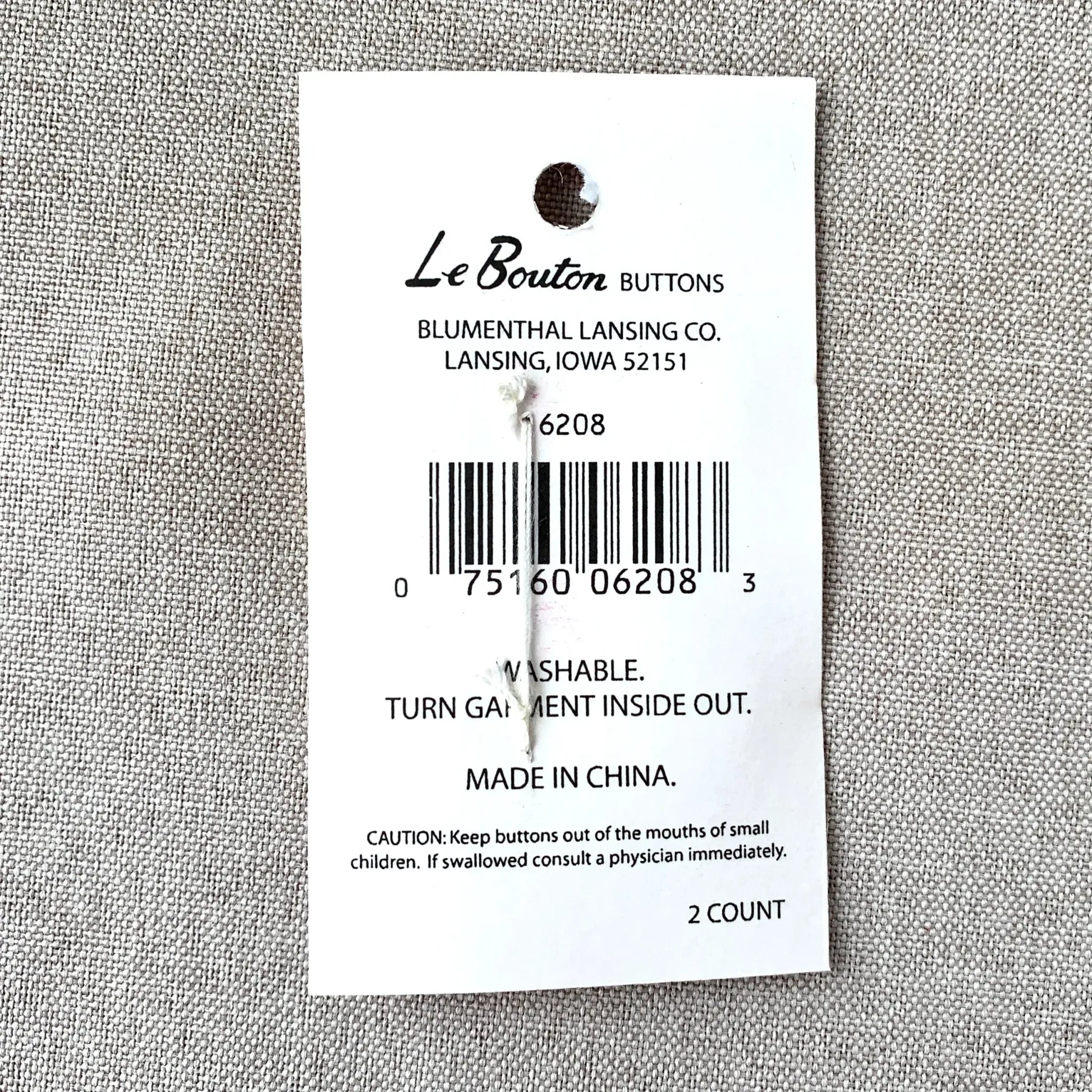 6208 Fish - Le Bouton - 2 Hole Button - Yellow Orange