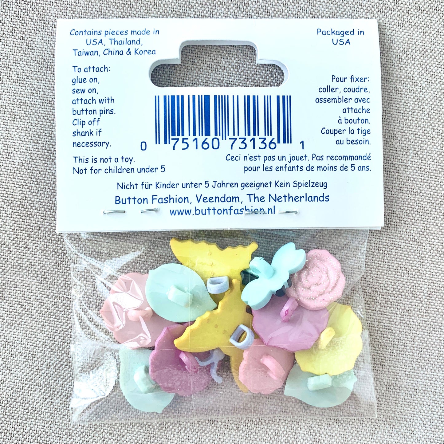272 In The Garden - Favorite Findings - 1 Hole Shank Button - - Pastel