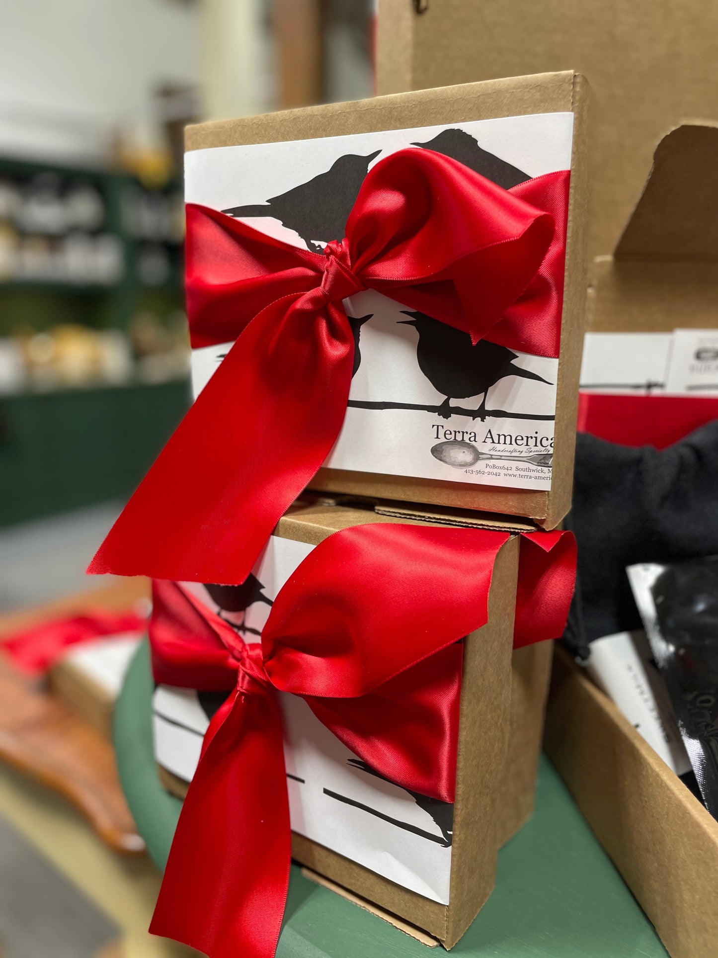 Southern Delights Gift Box - Red Bird Peppermints, Wild Cherry Bon Bons, Coffee & Chicory