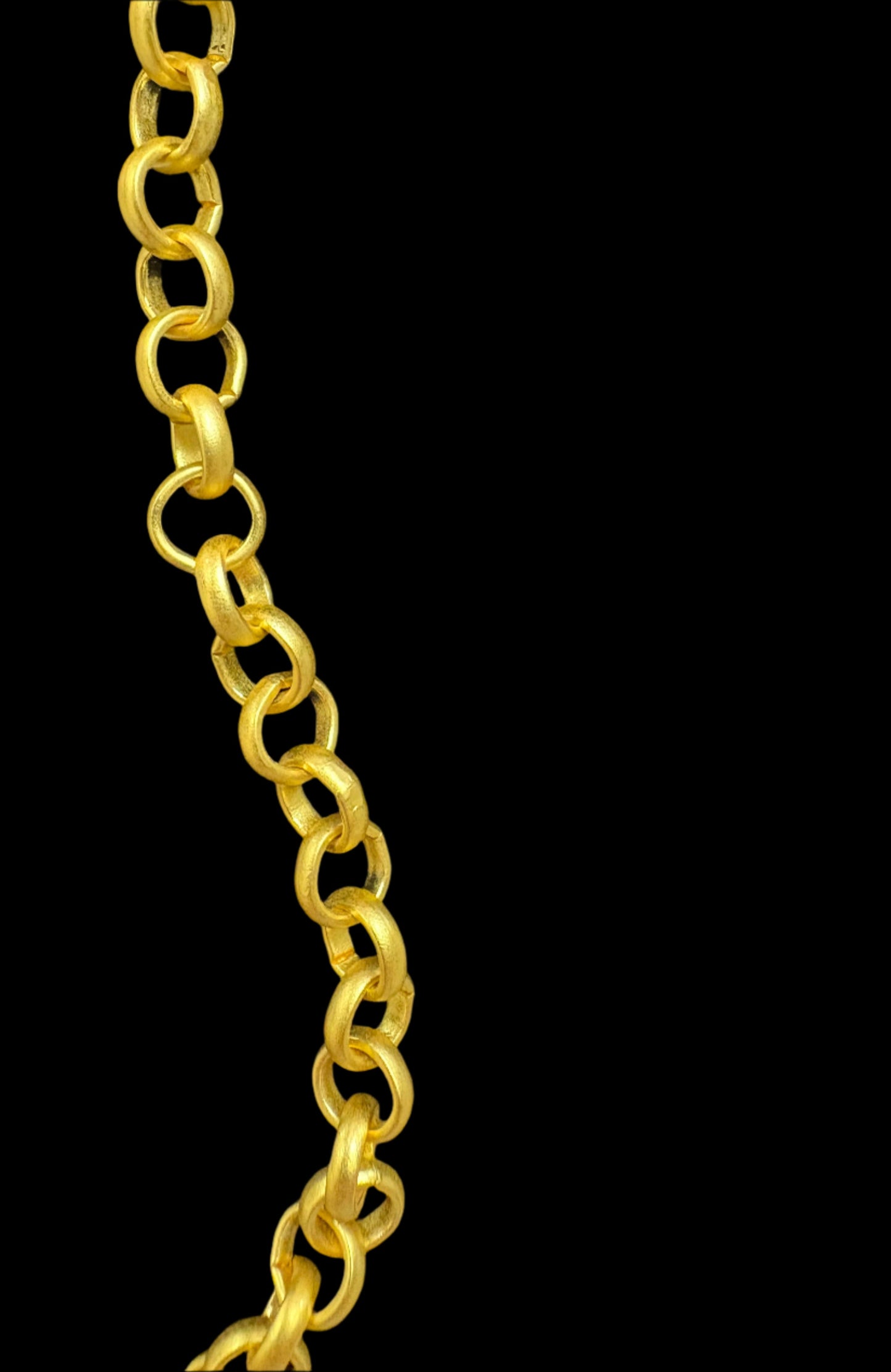 Chain: Gold-Plated Rolo