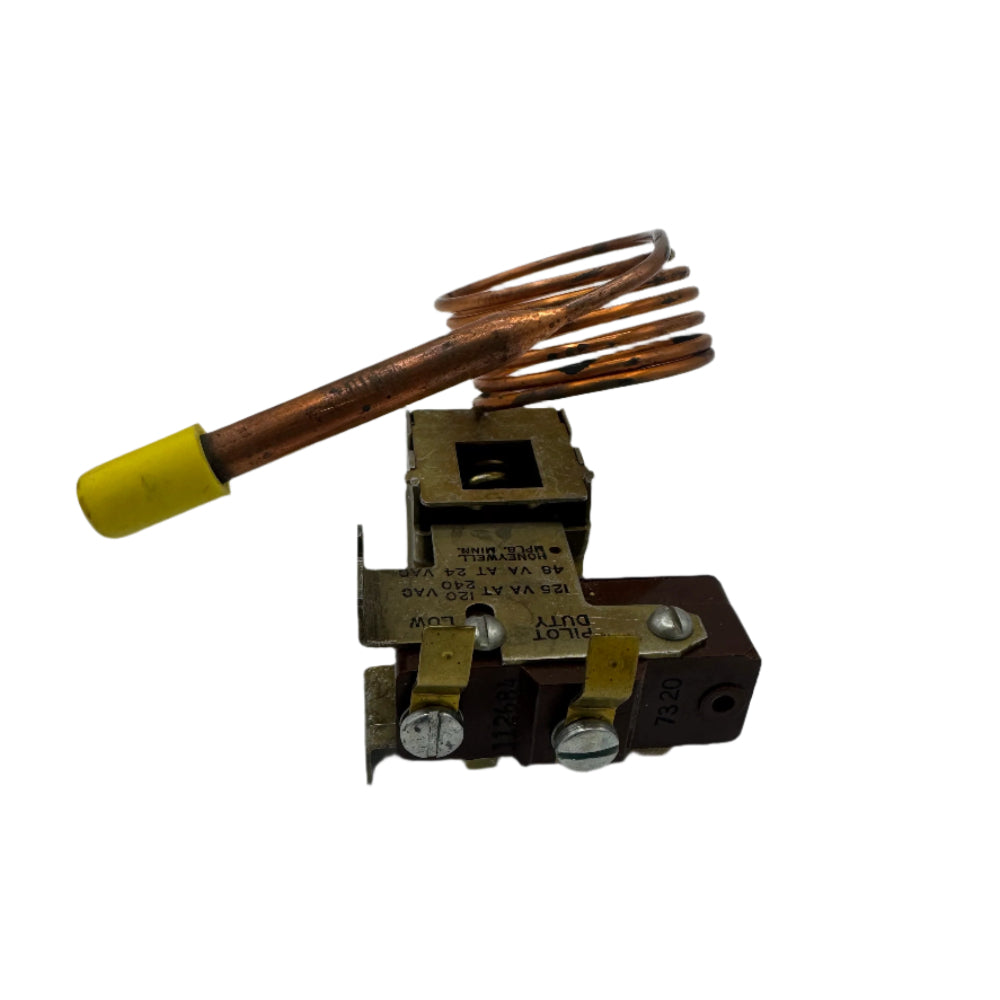 Honeywell P431A 1486 2 LOW SWITCH, Pilot Duty