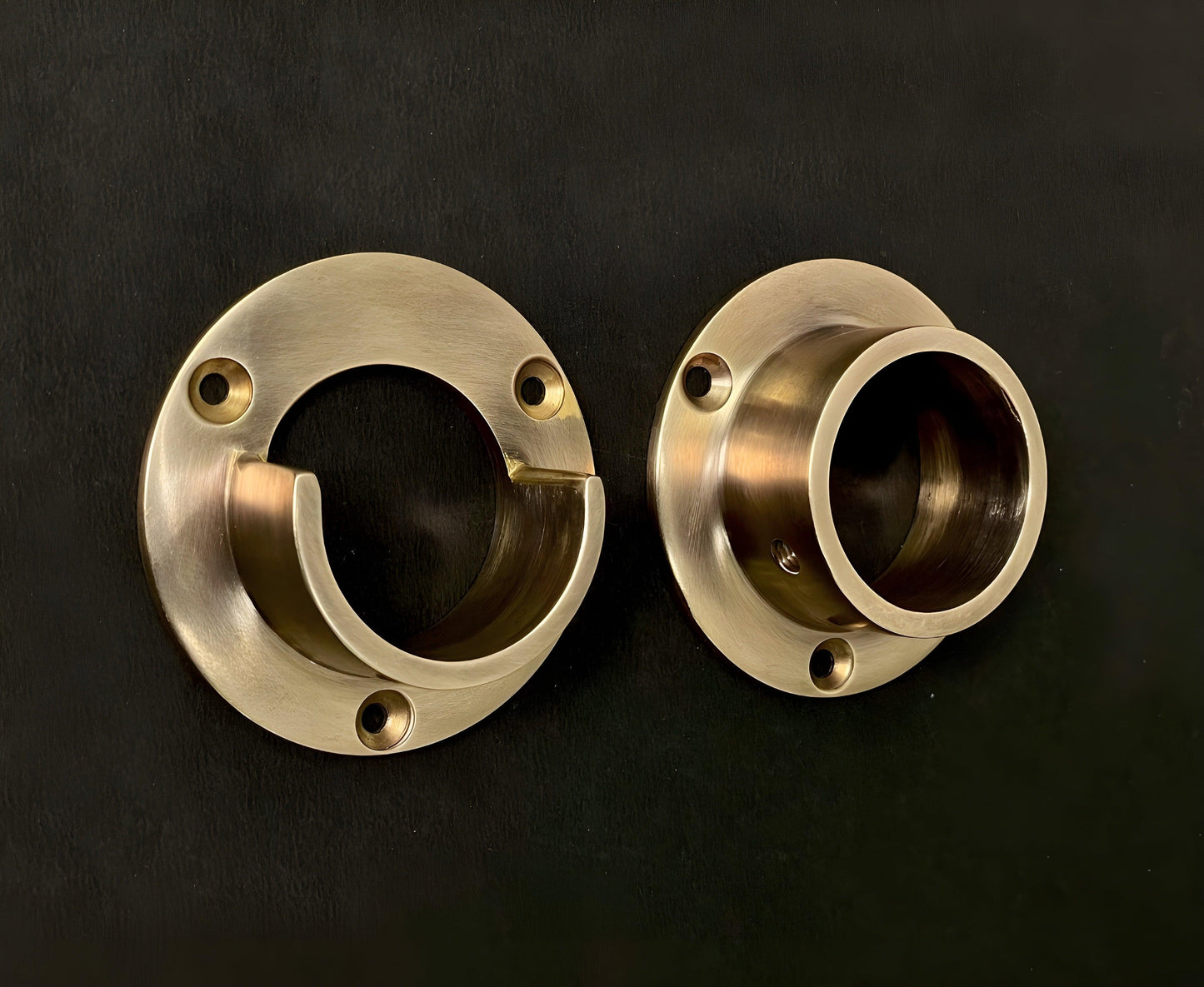 Closet Rod Bracket Set for 1-1/4"- Antique Brass