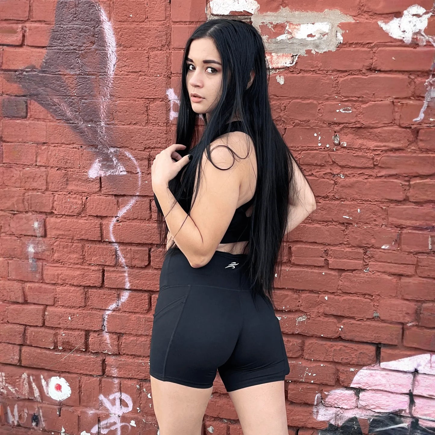 Jolie High-Waisted Athletic Shorts with Hip Pockets