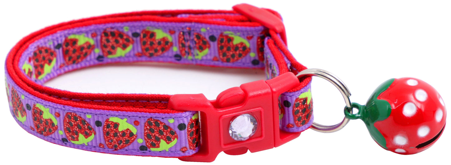 Strawberries Breakaway Cat Collar