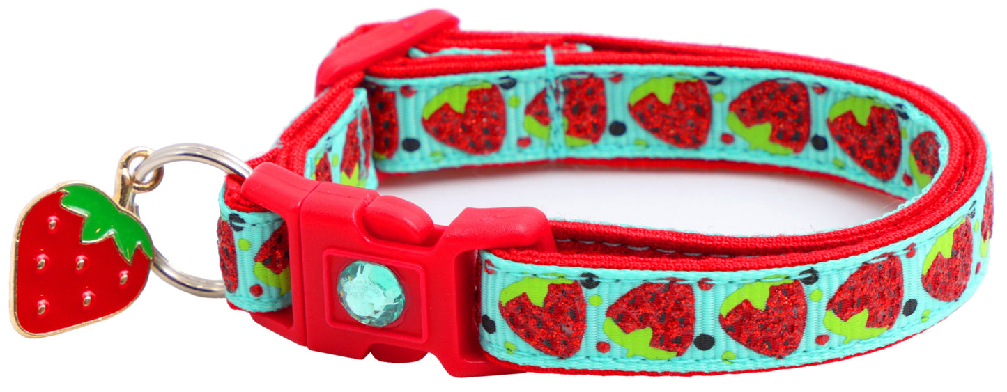 Strawberries Breakaway Cat Collar