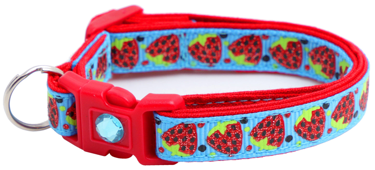 Strawberries Breakaway Cat Collar