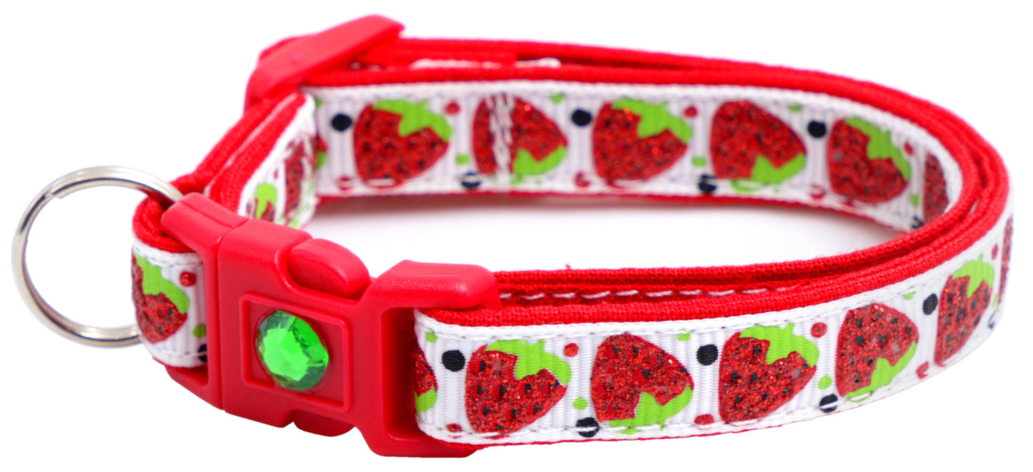 Strawberries Breakaway Cat Collar