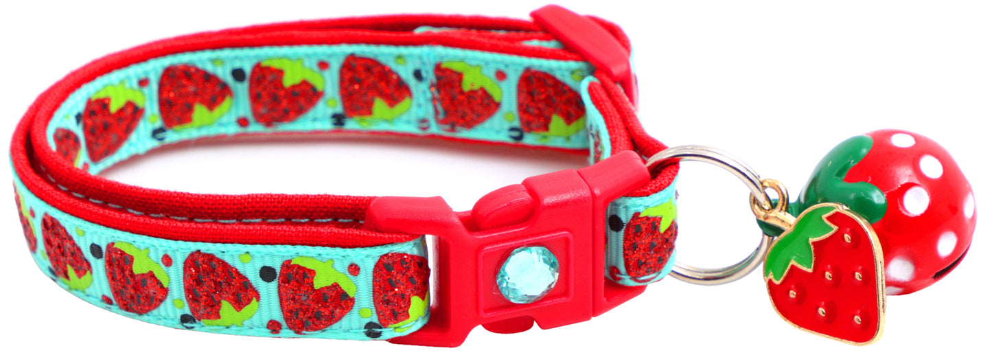 Strawberries Breakaway Cat Collar