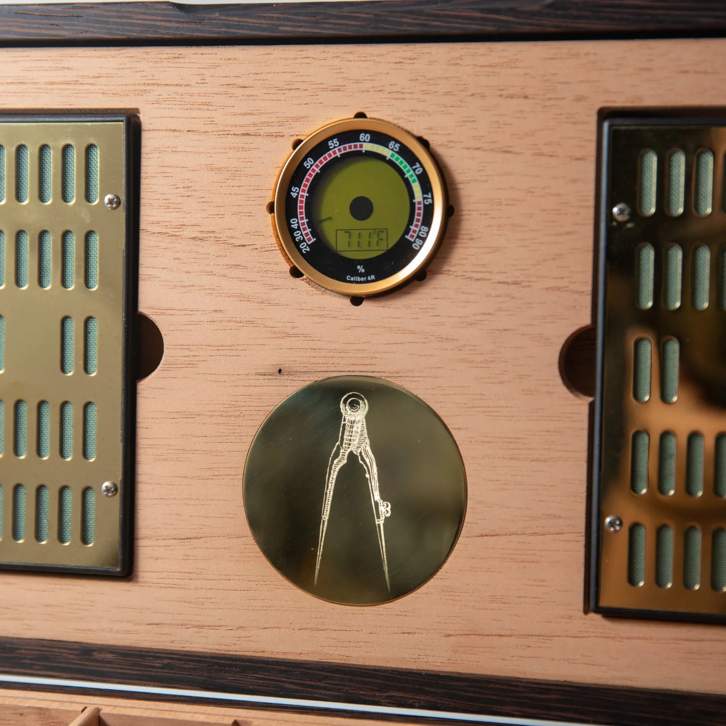 Digital / Brass Humidifiers