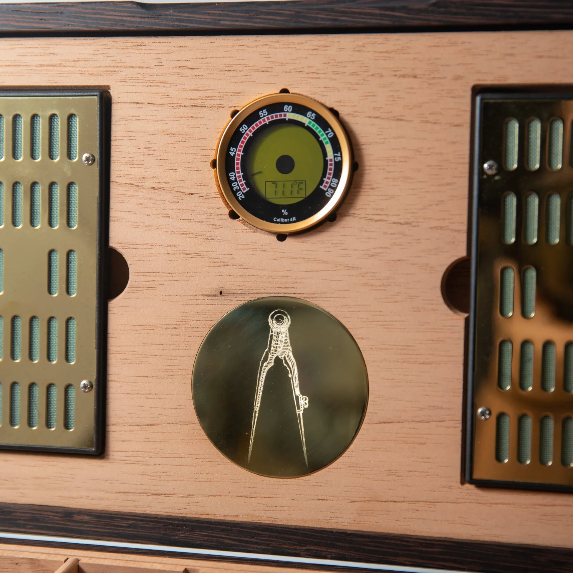 Digital / Brass Humidifiers
