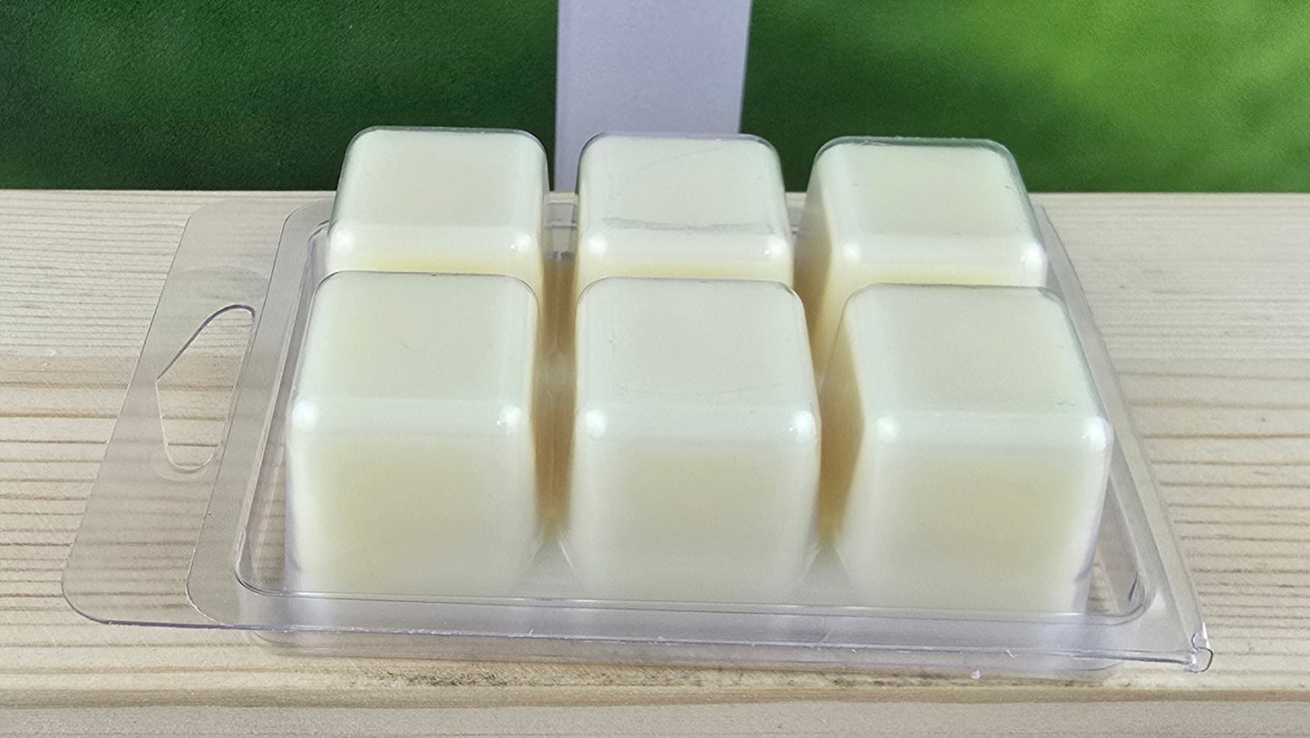 Wild Honeysuckle Soy Wax Melts (Clamshells & Squeezable Wax)