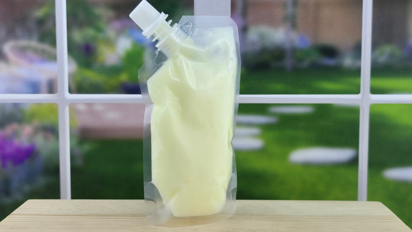 Wild Honeysuckle Soy Wax Melts (Clamshells & Squeezable Wax)
