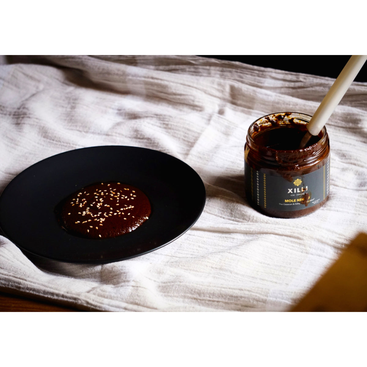 Xilli Mole Negro Case - 12 Jars x 10 oz