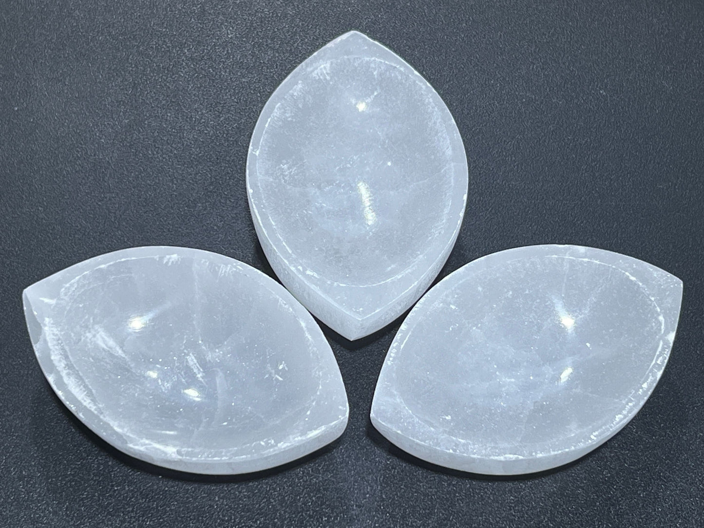 Selenite Crystal Bowl (4 Inch) Eye Shaped Carving Gemstone Polished Stone Dish