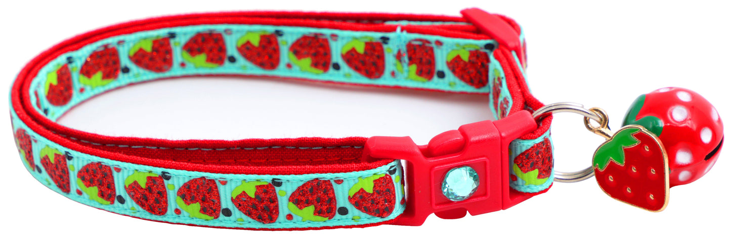Strawberries Breakaway Cat Collar