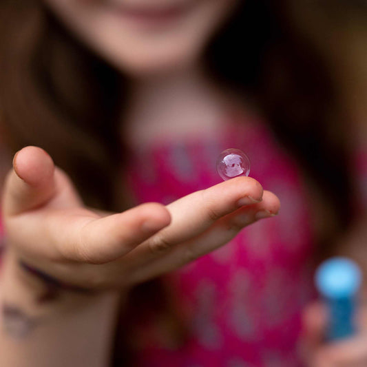 Bubbles of Steel : Touchable and heroic bubbles