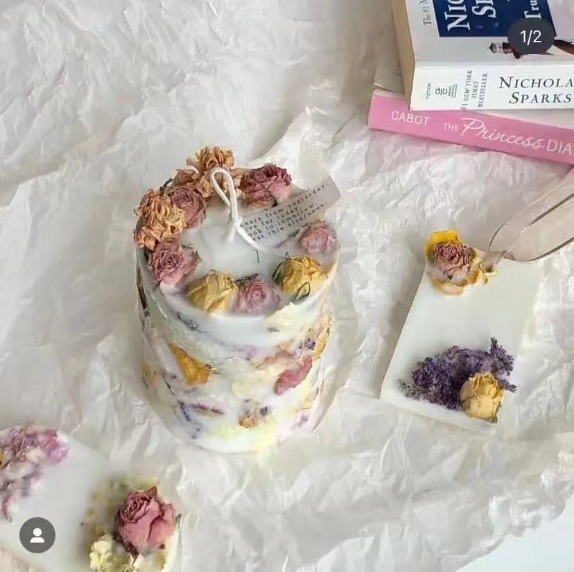 Dried Flower Candle