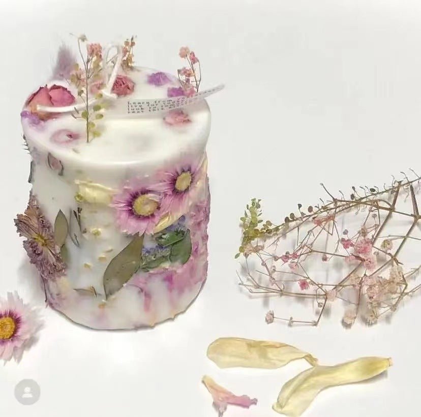 Dried Flower Candle