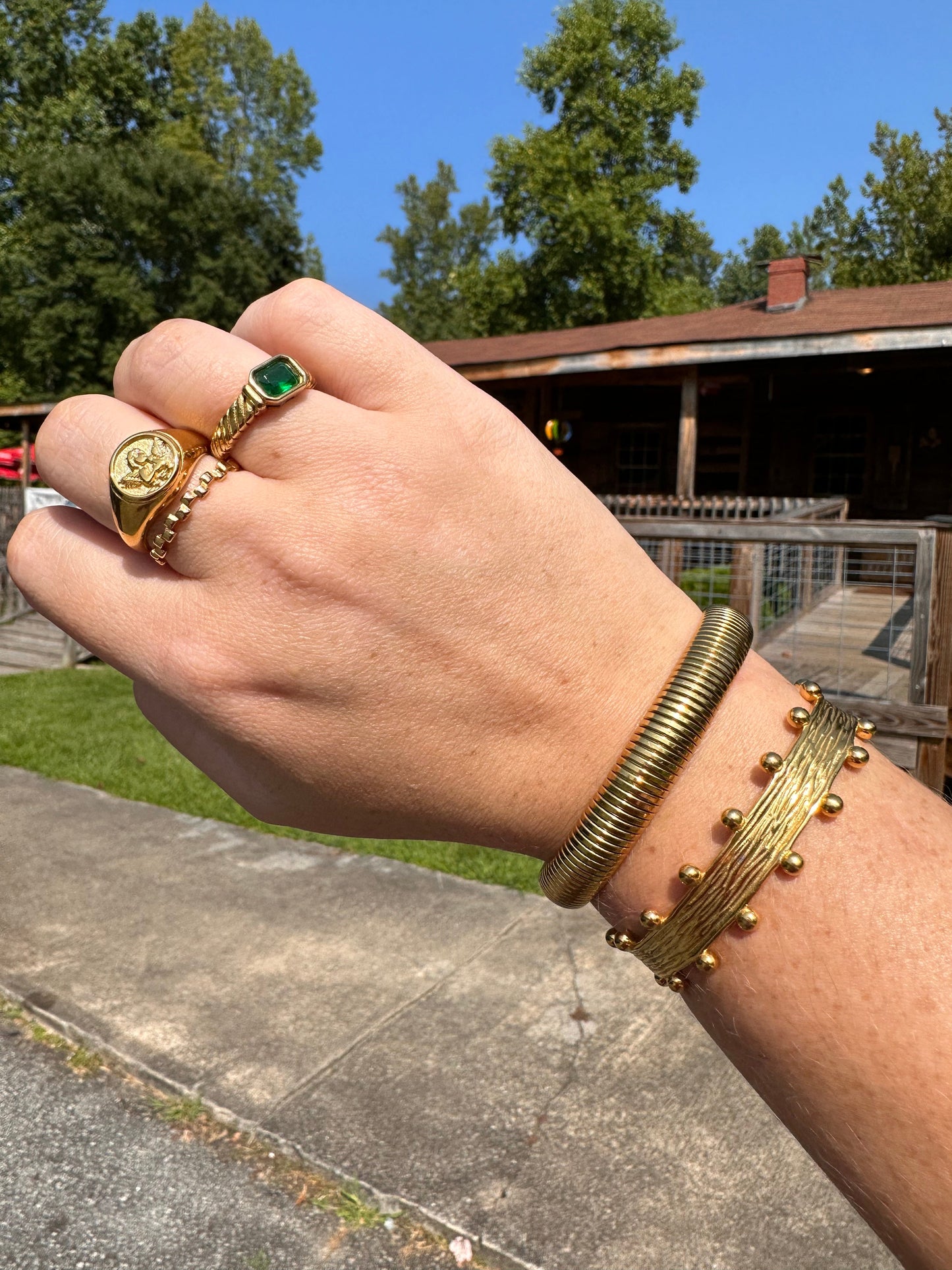 Cherub Ring (sizes 7-9)