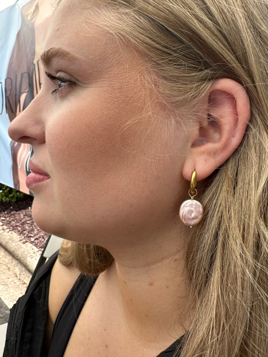 Circle Pearl or No Pearl Hoops